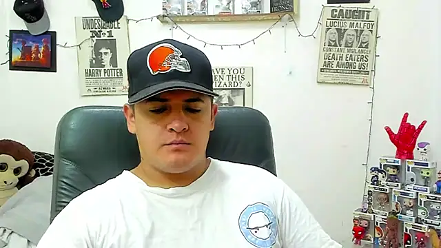 ney 22 online show from 03/21/25, 02:18