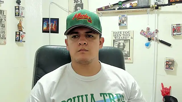 ney 22 online show from 10/10/25, 11:53