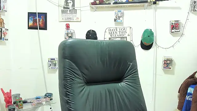 ney 22 online show from 11/07/25, 04:34