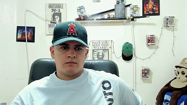 ney 22 online show from 11/25/25, 11:43