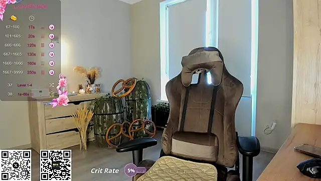 HotyPlays online show from 10/02/25, 12:01