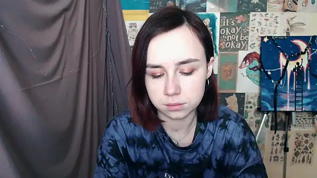 VeryVeryVeryShy  online show from 02/12/25, 06:51