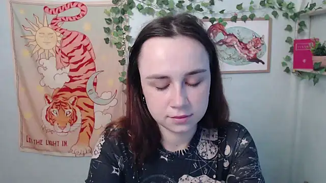 VeryVeryVeryShy  online show from 05/28/26, 05:49