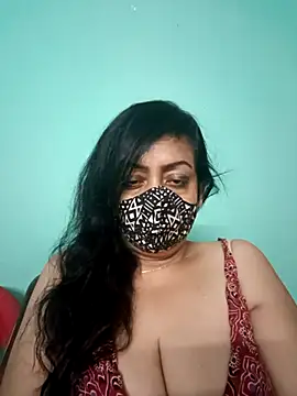 Snapshot of love_suman chatting on 03/12/26, 12:11 love suman online show from 03/12/26, 12:11
