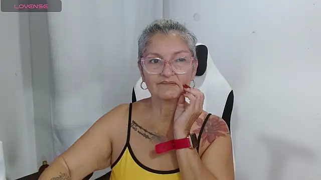 bety-cum2 online show from 05/02/26, 11:26