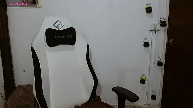 bety-cum2 online show from 06/19/26, 10:24
