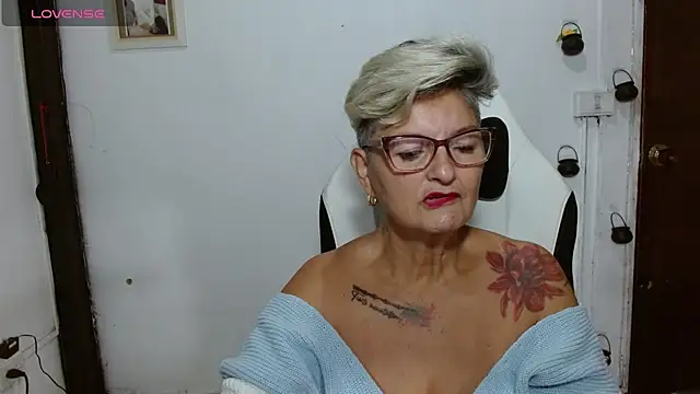 bety-cum2 online show from 06/21/26, 10:51