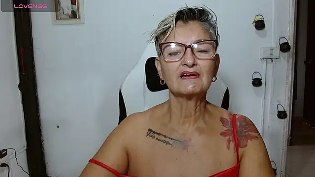 bety-cum2 online show from 06/23/26, 12:47