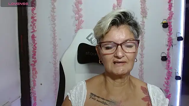 bety-cum2 online show from 06/29/26, 12:05