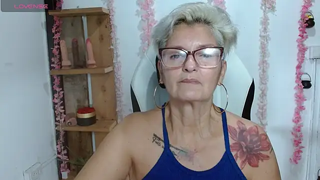 bety-cum2 online show from 07/28/26, 04:52
