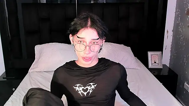 AndyWiilliams online show from 02/03/25, 08:57