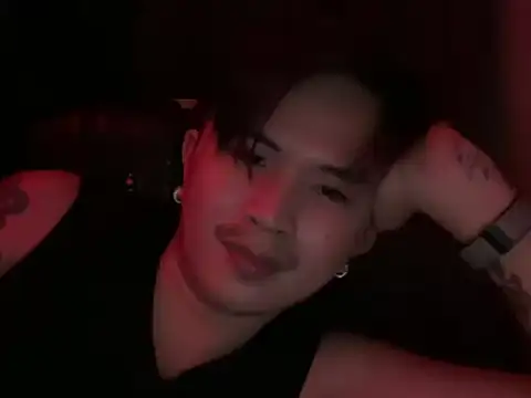 Snapshot of Sexy_Handsome_Drex chatting on 03/11/26, 09:26 Sexy Handsome Drex online show from 03/11/26, 09:26