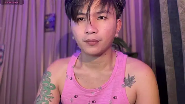 Snapshot of Sexy_Handsome_Drex chatting on 03/18/26, 06:27 Sexy Handsome Drex online show from 03/18/26, 06:27