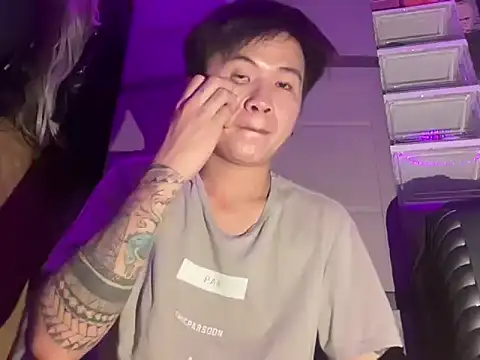 Sexy Handsome Drex online show from 05/06/26, 02:44