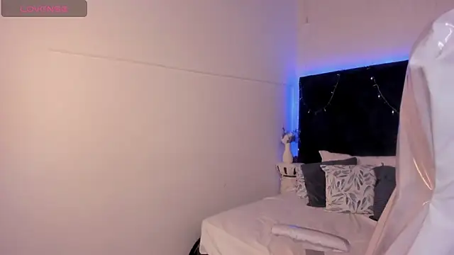 lauren fit online show from 03/07/25, 03:28