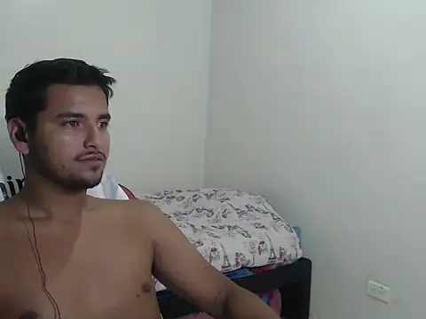 Snapshot of kylian_07 chatting on 03/12/26, 02:39 kylian 07 online show from 03/12/26, 02:39