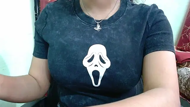 Snapshot of sweet-alia chatting on 04/09/26, 12:10 sweet-alia online show from 04/09/26, 12:10