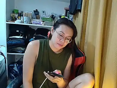 Snapshot of crizzybel chatting on 02/28/26, 06:09 crizzybel online show from 02/28/26, 06:09