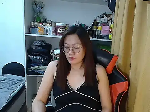 crizzybel online show from 04/26/26, 05:43