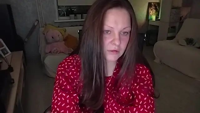 Snapshot of Marla_Singerrr chatting on 11/17/25, 09:31 Marla Singerrr online show from 11/17/25, 09:31
