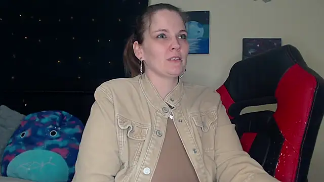 ToxicLilly online show from 12/21/24, 11:33
