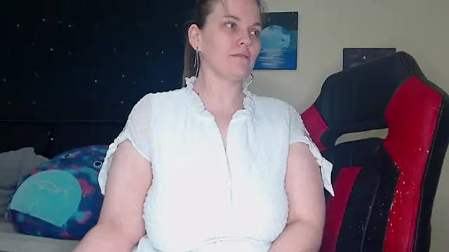 ToxicLilly online show from 12/31/24, 11:53