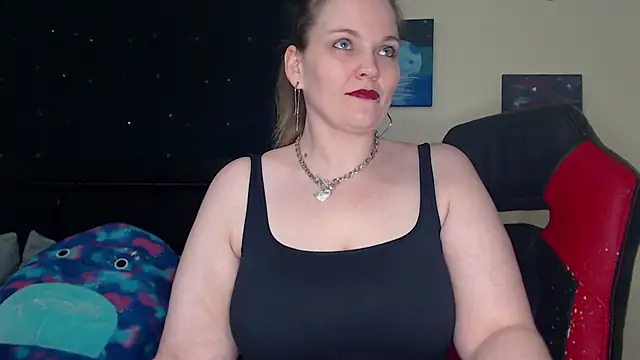 ToxicLilly online show from 01/04/25, 01:21