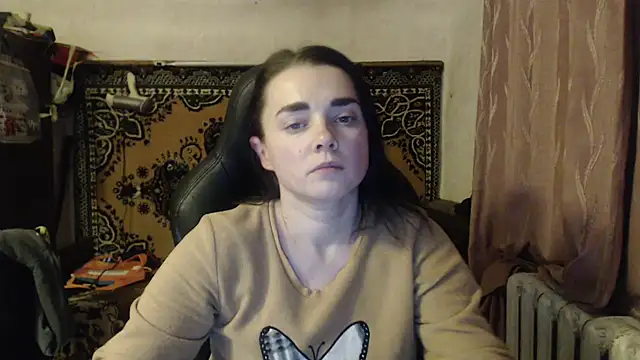 Snapshot of AlisaLaDiva chatting on 12/08/24, 08:47 AlisaLaDiva online show from 12/08/24, 08:47