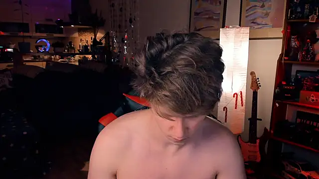 Snapshot of Breston_Sweet chatting on 12/22/24, 08:03 Breston Sweet online show from 12/22/24, 08:03