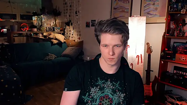 Snapshot of Breston_Sweet chatting on 12/24/24, 08:16 Breston Sweet online show from 12/24/24, 08:16