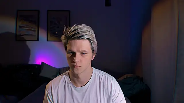 Snapshot of Breston_Sweet chatting on 09/14/25, 07:02 Breston Sweet online show from 09/14/25, 07:02