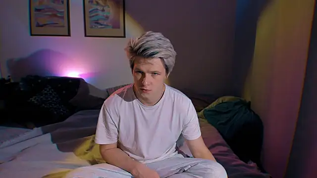 Snapshot of Breston_Sweet chatting on 09/16/25, 07:15 Breston Sweet online show from 09/16/25, 07:15