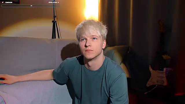 Snapshot of Breston_Sweet chatting on 10/26/25, 09:31 Breston Sweet online show from 10/26/25, 09:31