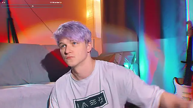 Snapshot of Breston_Sweet chatting on 11/19/25, 07:52 Breston Sweet online show from 11/19/25, 07:52