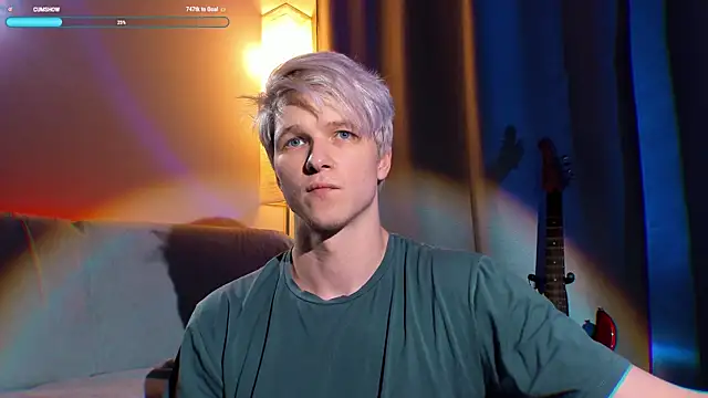 Snapshot of Breston_Sweet chatting on 12/02/25, 02:39 Breston Sweet online show from 12/02/25, 02:39