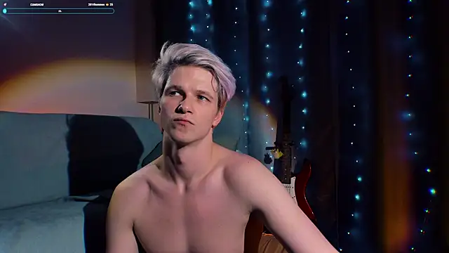 Snapshot of Breston_Sweet chatting on 12/04/25, 10:29 Breston Sweet online show from 12/04/25, 10:29