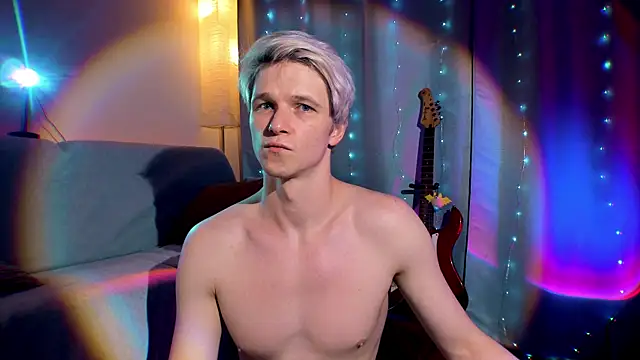 Snapshot of Breston_Sweet chatting on 12/13/25, 08:14 Breston Sweet online show from 12/13/25, 08:14