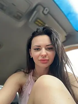Snapshot of PrincessaHill_ chatting on 06/04/26, 09:37 PrincessaHill online show from 06/04/26, 09:37