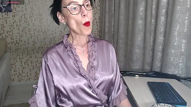 BelovedLady online show from 05/11/26, 05:43