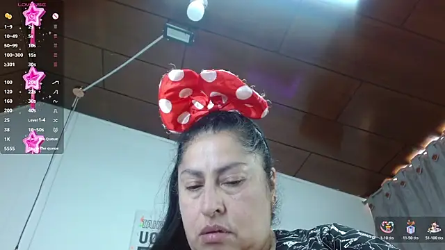 Keyla01  online show from 10/24/25, 06:37