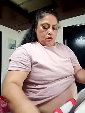 Snapshot of Keyla01_ chatting on 04/08/26, 06:08 Keyla01 online show from 04/08/26, 06:08