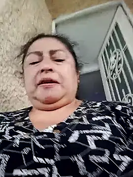 Snapshot of Keyla01_ chatting on 04/14/26, 06:25 Keyla01 online show from 04/14/26, 06:25