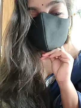 Snapshot of yoursana- chatting on 12/20/25, 04:08 yoursana- online show from 12/20/25, 04:08