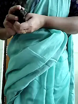 Snapshot of yoursana- chatting on 01/09/26, 05:21 yoursana- online show from 01/09/26, 05:21