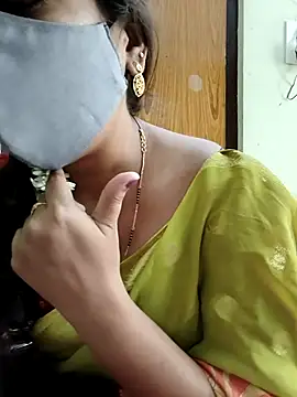 Snapshot of yoursana- chatting on 01/18/26, 03:21 yoursana- online show from 01/18/26, 03:21