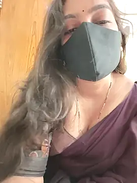 Snapshot of yoursana- chatting on 02/07/26, 03:10 yoursana- online show from 02/07/26, 03:10