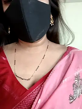 Snapshot of yoursana- chatting on 02/17/26, 03:58 yoursana- online show from 02/17/26, 03:58