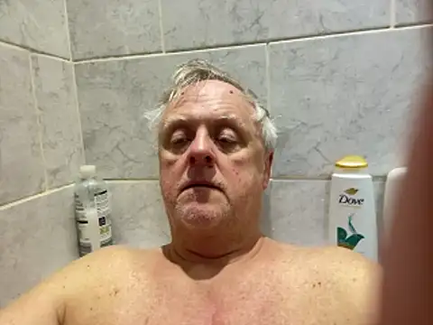 Snapshot of bigbadjon69 chatting on 02/21/26, 02:51 bigbadjon69 online show from 02/21/26, 02:51