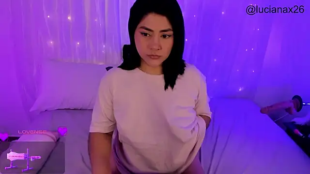 lucy26  online show from 11/26/25, 02:56