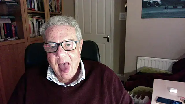 Snapshot of Oldpistolpete chatting on 02/04/25, 07:00 Oldpistolpete online show from 02/04/25, 07:00